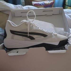 Puma White and Black Women's Sneakers